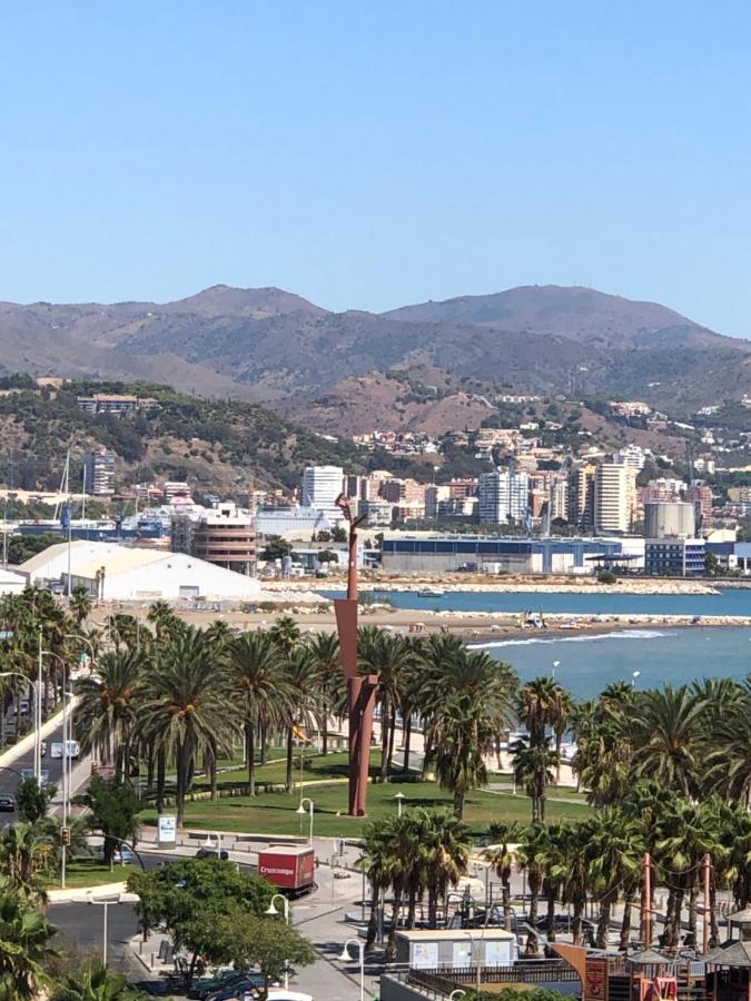 Atico Mirador Paseo Antonio Banderas Primera Linea De Playa Y Piscina Málaga Esterno foto